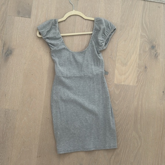 Grey Privacy Please Dress - Picture 3 of 3